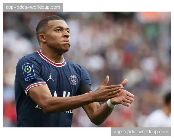 克莱蒙2-1图卢兹赢得六分战,保级形势发生微妙变化 克莱蒙2-1图卢兹赢得六分战,保级形势发生微妙变化